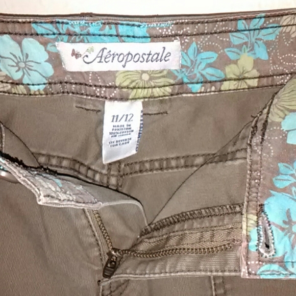 Aeropostale brown Capri pants size 11/12 - Picture 7 of 8